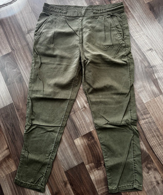Clockhouse Damen Chino Hose Gr. 42 Grün gerades Bein elastischer Bund Taschen