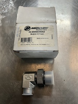 Original Mercury / MerCruiser OEM 22-8M0039062 Armatur - 90° 