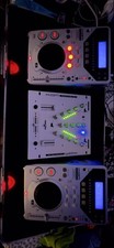 KAM KCDJ-MP300 PROFESSIONAL MP3 CD PLAYER X2. PLUS KAM SCRATCH PRO 100 MIXER.