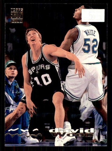 1993 Topps Stadium Club Basketball 1st Day Issue David Wood #138