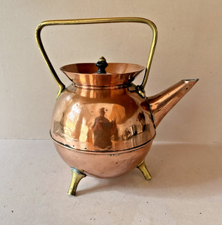 ANTIQUE CHRISTOPHER DRESSER ARTS AND CRAFTS BENHAM & FROUD COPPER KETTLE