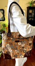 RELIC Purse Shoulder Handbag Mod Brown Floral...