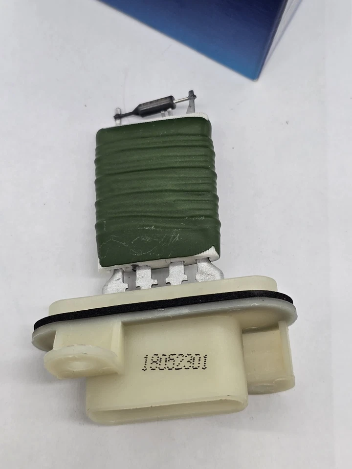 Resistencia de motor soplador HVAC CARQUEST RUC1017 Foto 3 de 4