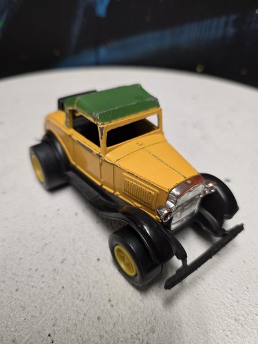 Ford Tootsie Toy Model A Roadster Made USA Early 1970's Vintage Car Automobile - Picture 4 of 5