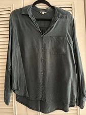 Splendid Size Small Button-Up Blouse with Chest Pocket