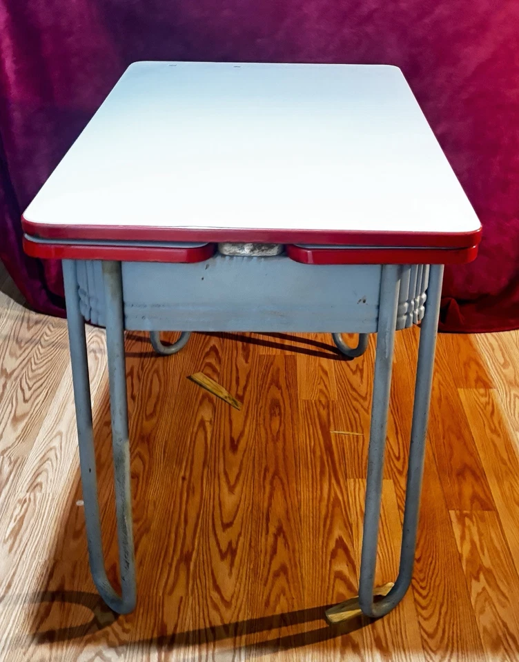 Antique Red And White Porcelain Enamel Extension Table - Image 4 of 4