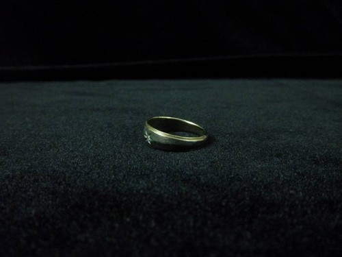 Mens 14K Wedding Band Yellow White Gold 3 Diamonds Size 9.5 - Picture 8 of 9