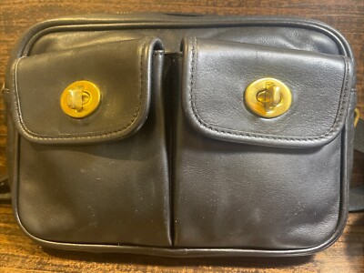 Rare Coach Vintage Black Pocket Waist Pouch. Belt Bag Size Rare Coach Vintage Black Pocket Waist Pouch. Belt Bag Size