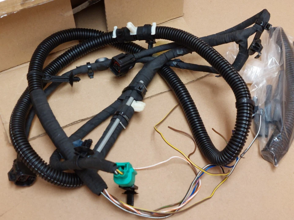 Arnés de cableado de carrocería Ford Ranger 2012-2016 2406476 HB3T14B475KA genuino NUEVO Foto 3 de 4