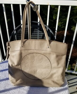 COACH #18336 Laura Beige Leather Large Tote Carryall Shoulder