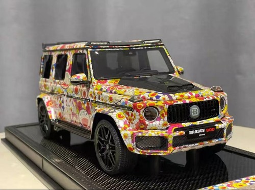 VV Model 1/18 Mercedes Benz Classe G BRABUS 800 Kaikai Kiki Takashi Murakami - Foto 4 di 7