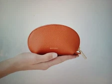 Cuyana Mini Travel Case in Burnt Orange - Never Been Used