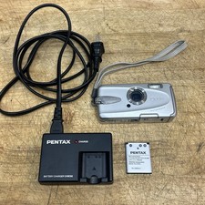 PENTAX Optio W30 Waterproof Dustproof 7.1MP Digital Camera w/ Battery  Charger