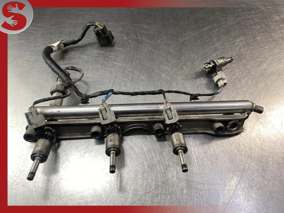 Ford Focus 2012-18 (2,0 L/no turbo/gasolina) riel de combustible con inyectores Foto 2 de 4