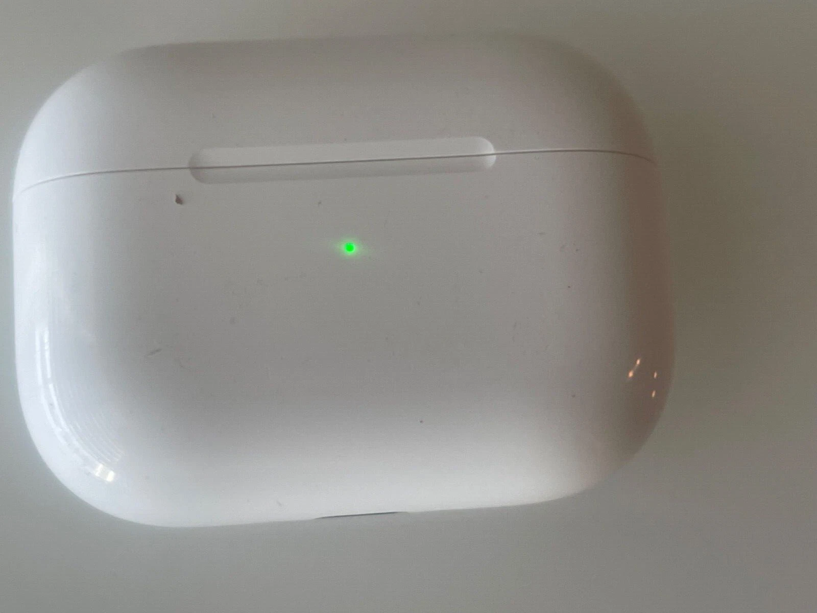 MagSafe Charging Case Only for Apple AirPods Pro MLWK3AM/A White Genuine