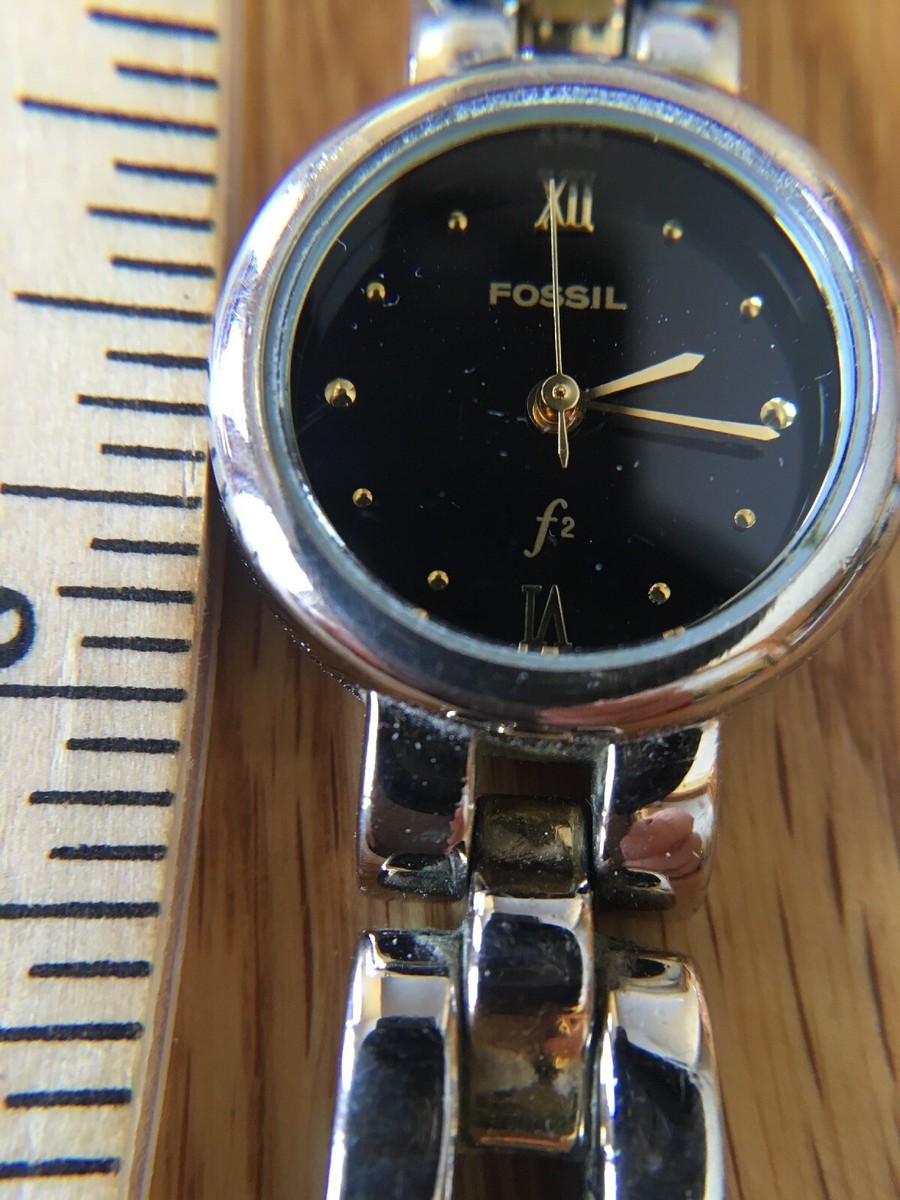 Vintage Fossil Watch Ladies 6” works but will need new  display picture 1