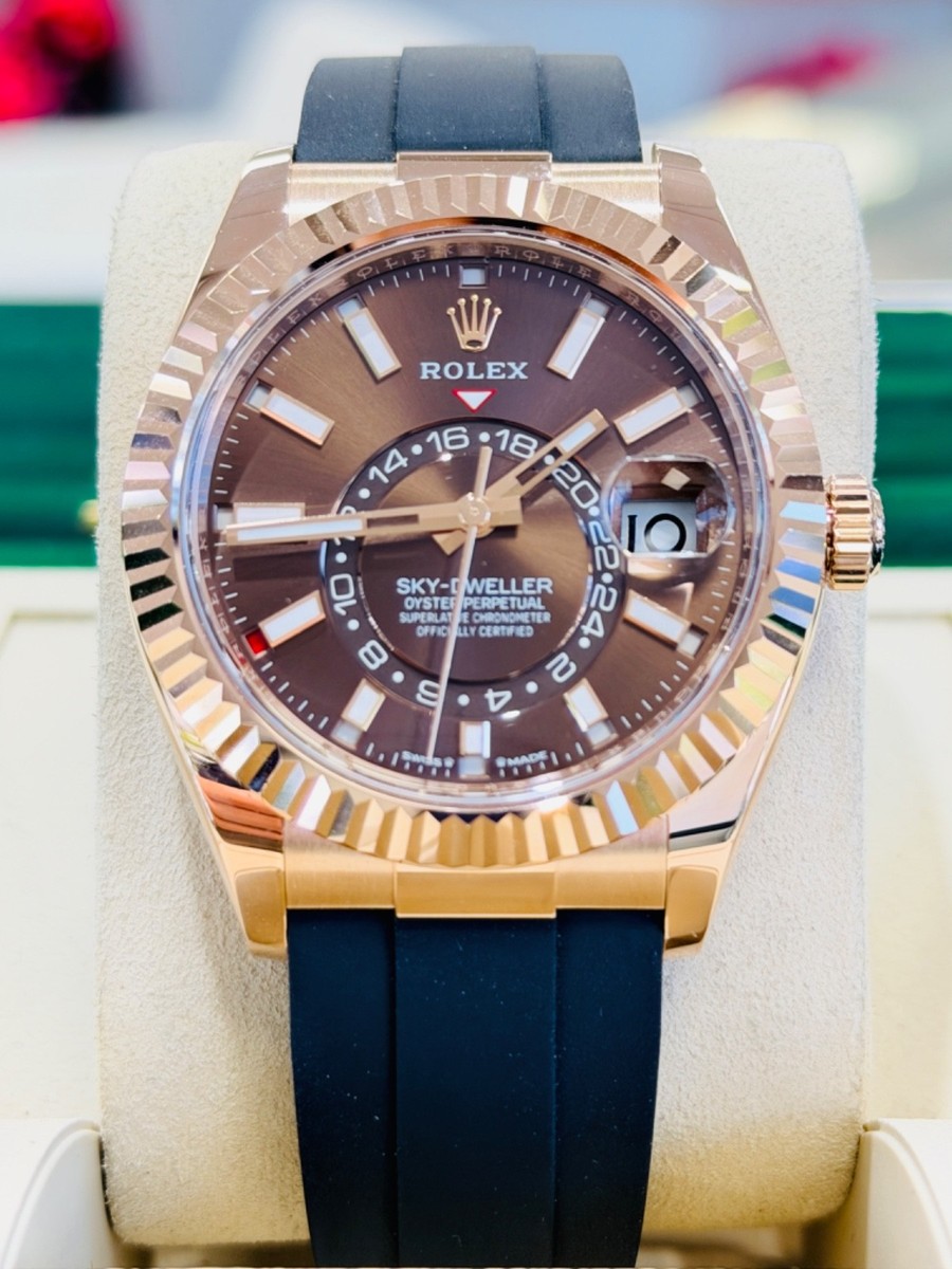 Rolex Sky-Dweller 42 336235 18K Rose Gold Chocolate Dial