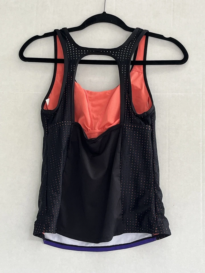 Camiseta Tankini Nike Spectrum con Ojo de Cerradura Espalda Para Mujer Talla Mediana Rosa Púrpura Ombré Natación Foto 3 de 4