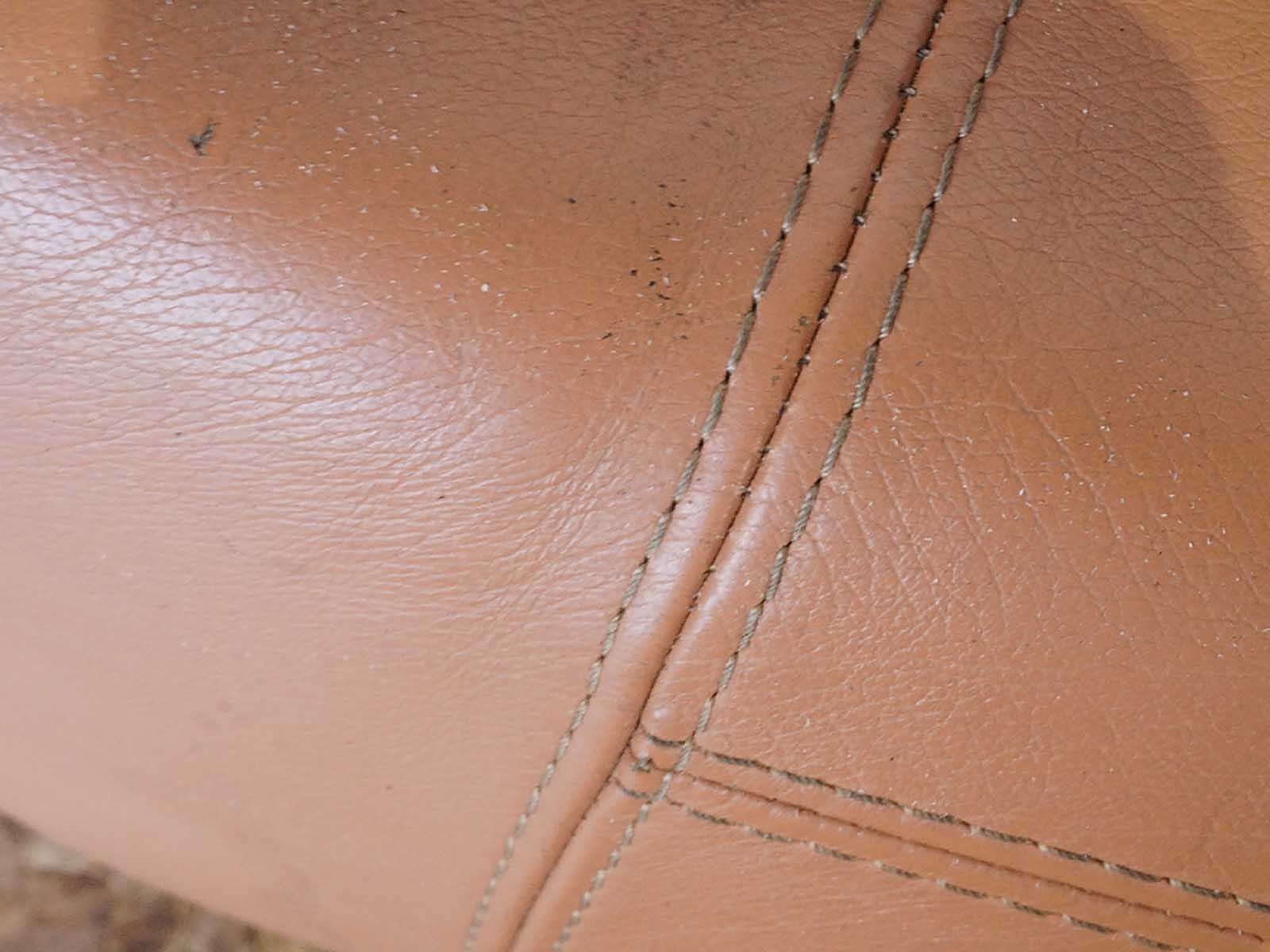 2004 - 2008 MASERATI QUATTROPORTE M139 SEAT CUSHION LEATHER CENTER STORAGE REAR