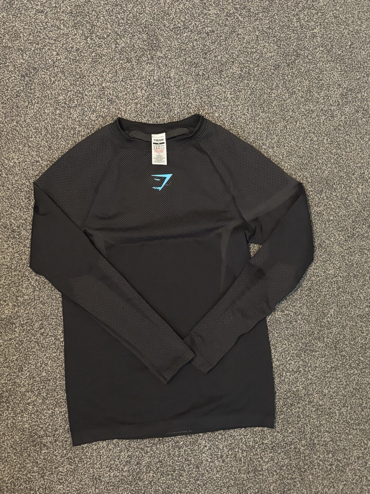 Authentic Gymshark Onyx V5 Longlseeve Medium Men’s Black/Grey