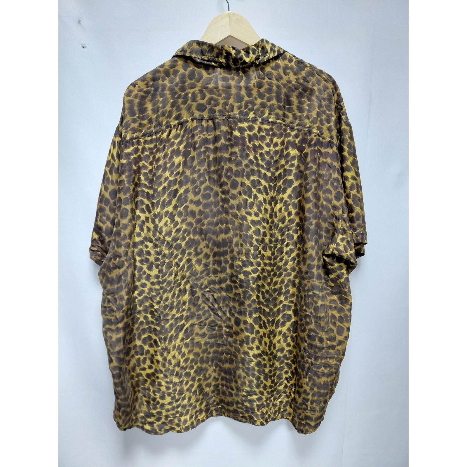 High Advantage Basic Leopard Print Silk Shirt Sho… - image 2