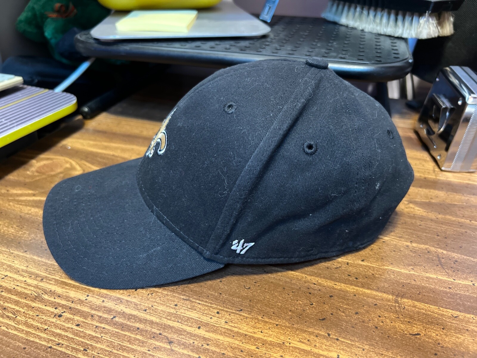 Picture 3 of 8