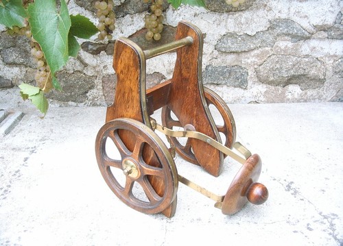 OLD FRENCH WOODEN WINE CART BOTTLE cask HOLDER COURVOISIER - Picture 2 of 5