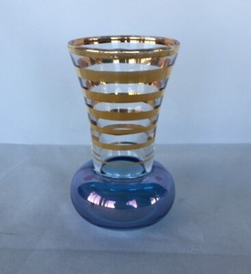 DALLAS BUD VASE WITH COA