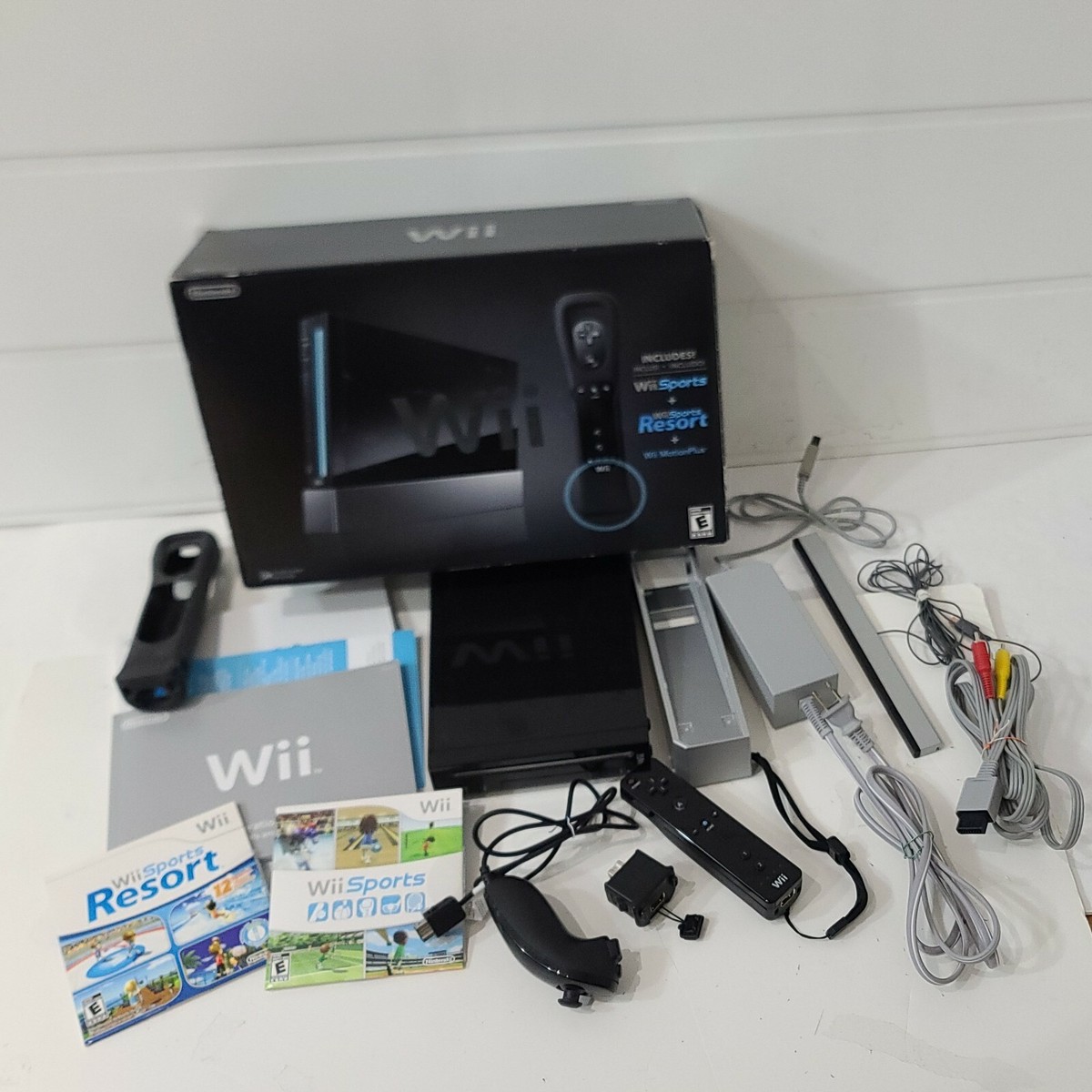 wii 本体 黒 コントローラー モーション resort wii 本体 黒 コントローラー モーション resort Amazon.co.jp