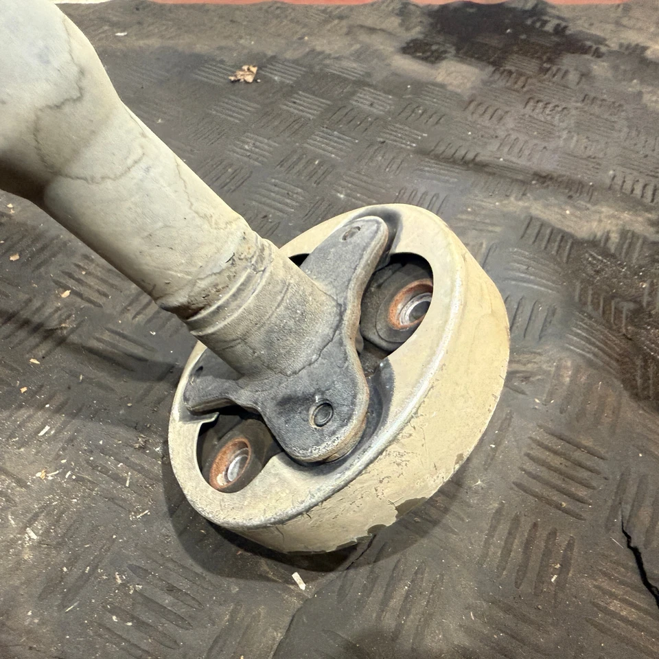 Árbol de transmisión AUDI Q3 QUATTRO 2.0TDI DFT 2017 *75 K millas* Foto 3 de 4