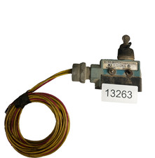 Honeywell DTE6-2RN80 Micro Switch, 10A 120 OR 250VAC