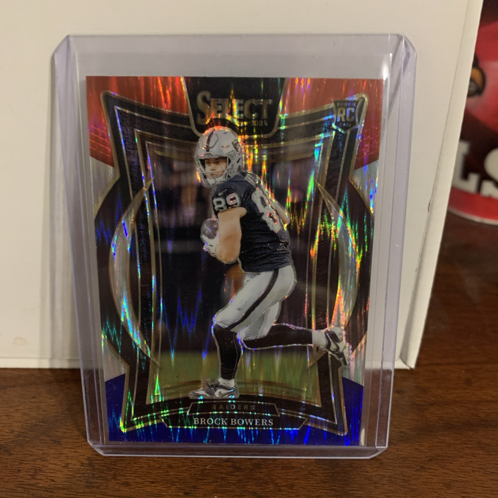 2024 Panini Select - Concourse Brock Bowers #31 Red & Blue Shock Prizm (RC)