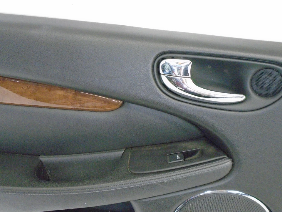 02-08 Jaguar X-Type Panel de puerta interior trasero izquierdo lado del conductor negro OEM CDK80667 Foto 3 de 4