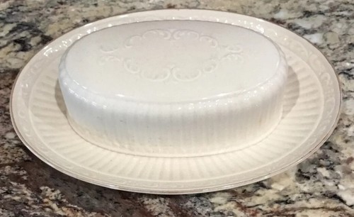 HTF MIKASA STONE MANOR SAND DUNE DD105 COVERED BUTTER DISH LOOKS UNUSED - Picture 2 of 7