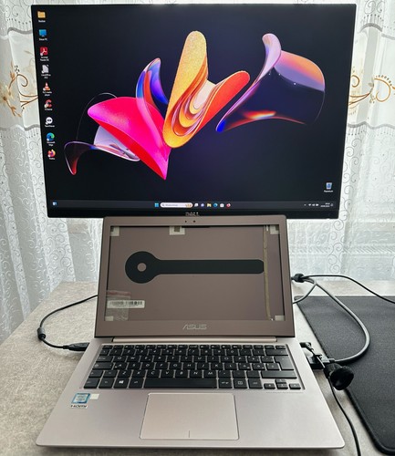 Asus Zenbook UX303UA, i3 ,8GB RAM, 500GB SSD, ohne Display