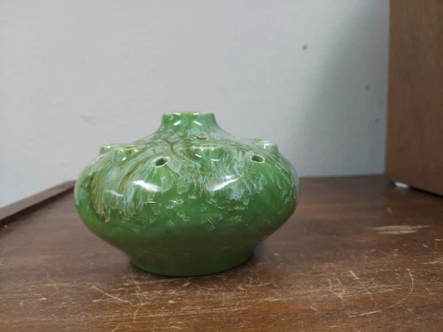 Vtg Haeger Art Pottery 3234 Bulb Flower Frog Bud Vase Green Apple Glaze 4" VGUC