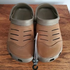 crocs men's bogota leather clogs