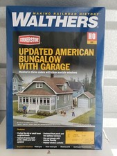 Walthers Cornerstone Updated Bungalow with Garage HO Scale Building Kit