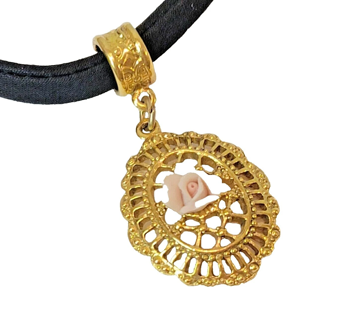 Velvet 1928 Fashion Necklaces & Pendants