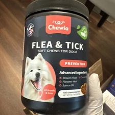 Natural Dog Flea & Tick Prevention Chews Supplement for All Breeds Ages & Sizes