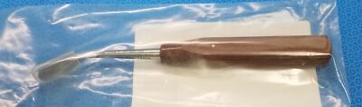 V. Mueller  OS1090-006 Periosteal Elevator, Curved, 14mm Blade, 7 ¾ 