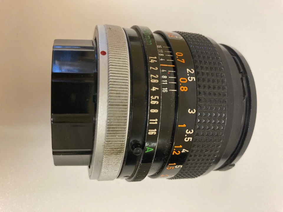 Lente Canon FD 50 mm 1:1,4 AMBAS TAPAS incluidas Foto 2 de 4