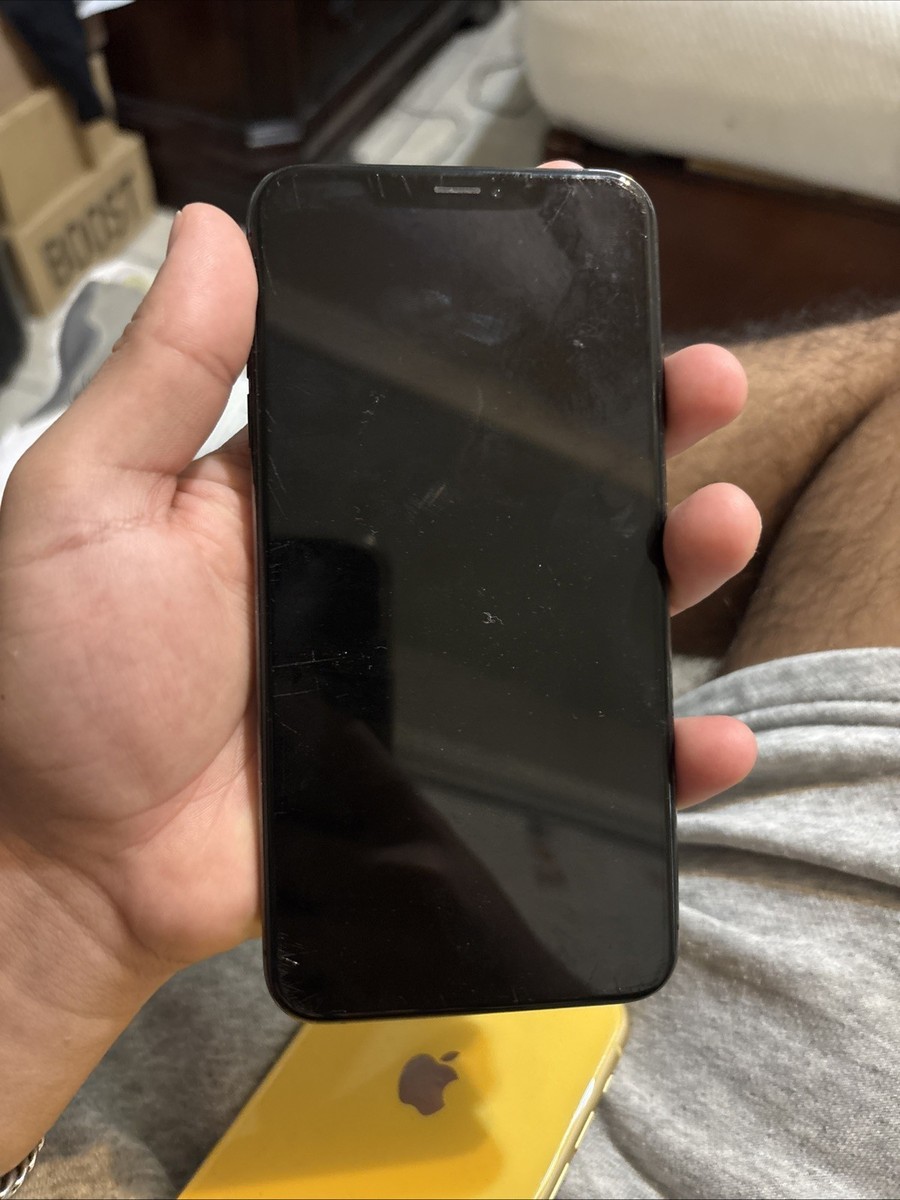 iPhone - なみ　iPhone xs max ×3台 APPLE-IPHONE-XS-MAX-256-GLD-CR