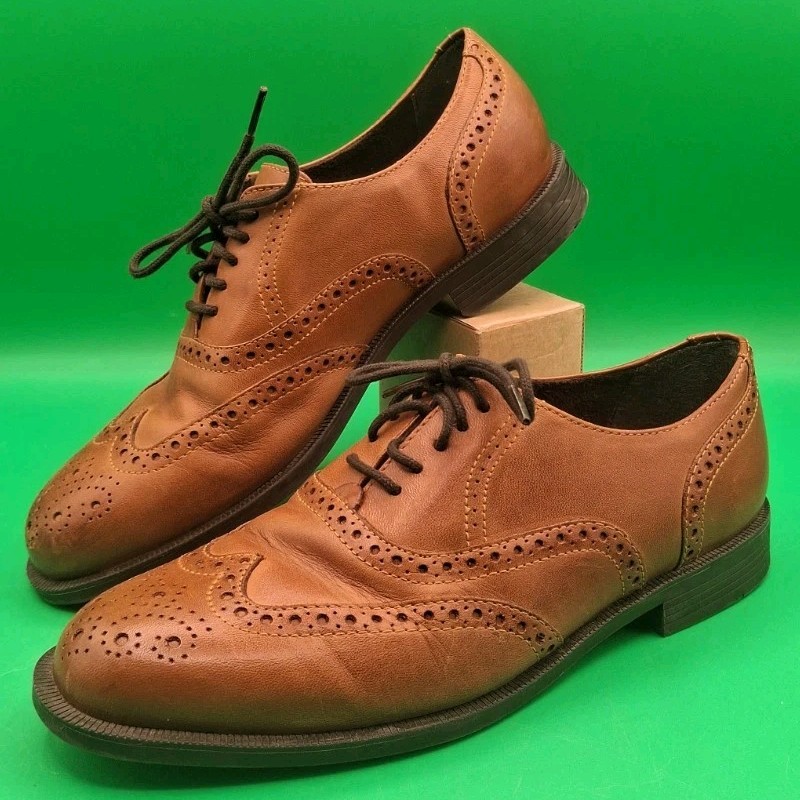 Cole Haan Essentials Men's size 7 M Brown Wingtip Oxford Leaher Shoes C25805 View 2