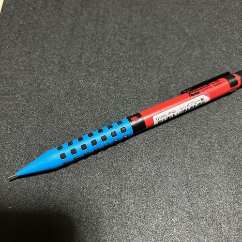 Pentel SMASH Red-Blue limited Color Mechanical Pencil 0.5mm Q1005-BSKS Japan