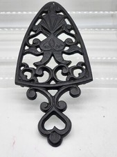 Vintage Wilton Cast Plume Trivet Cathedral Spade 3 Footed Stand Made in USA -