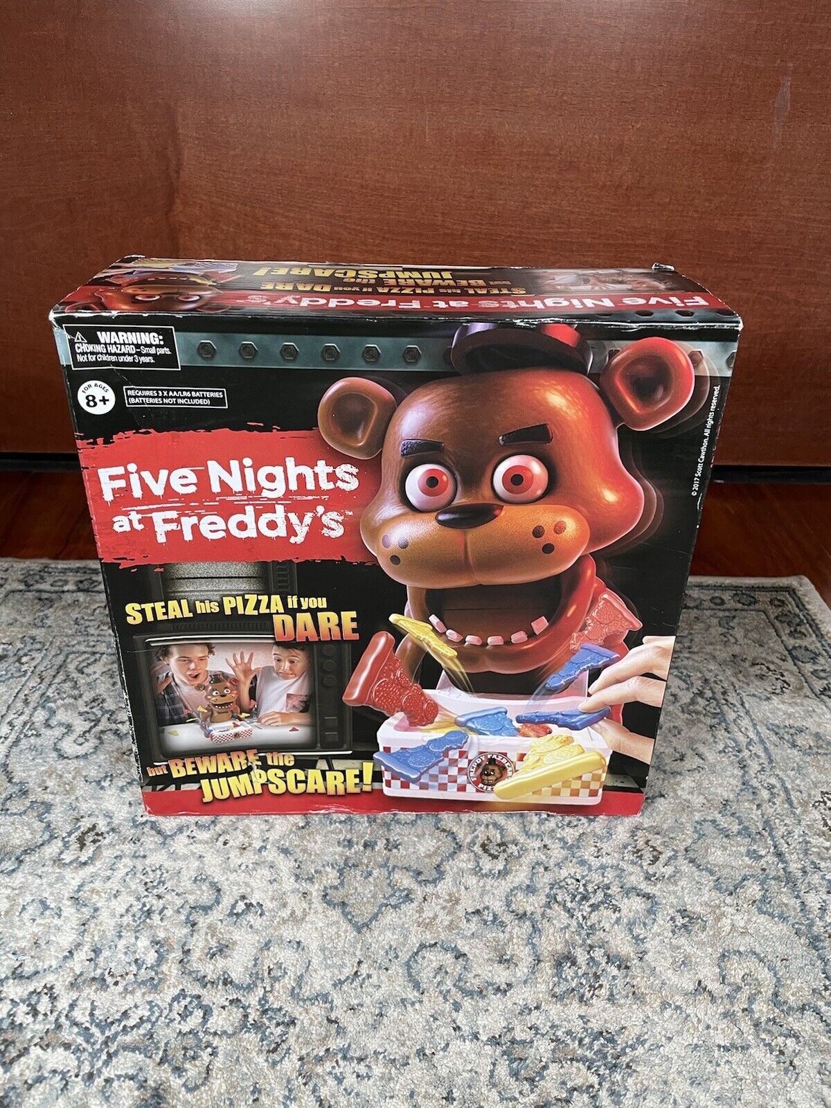 Five Nights at Freddy's 2 Jump scare Action & Toy Figures