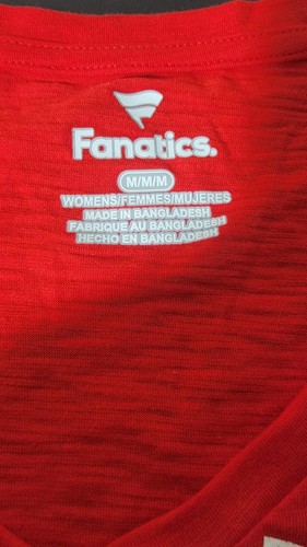 Fanatics NCAA Wisconsin Badgers Women's T-shirt Medium - Picture 3 of 9