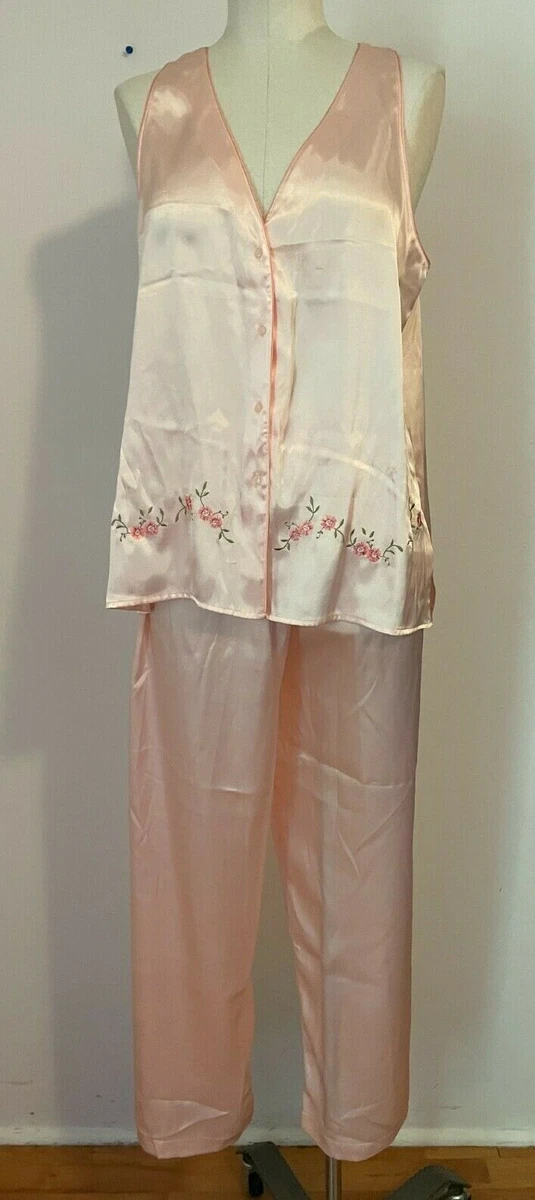 Oscar de sales la renta nightgowns