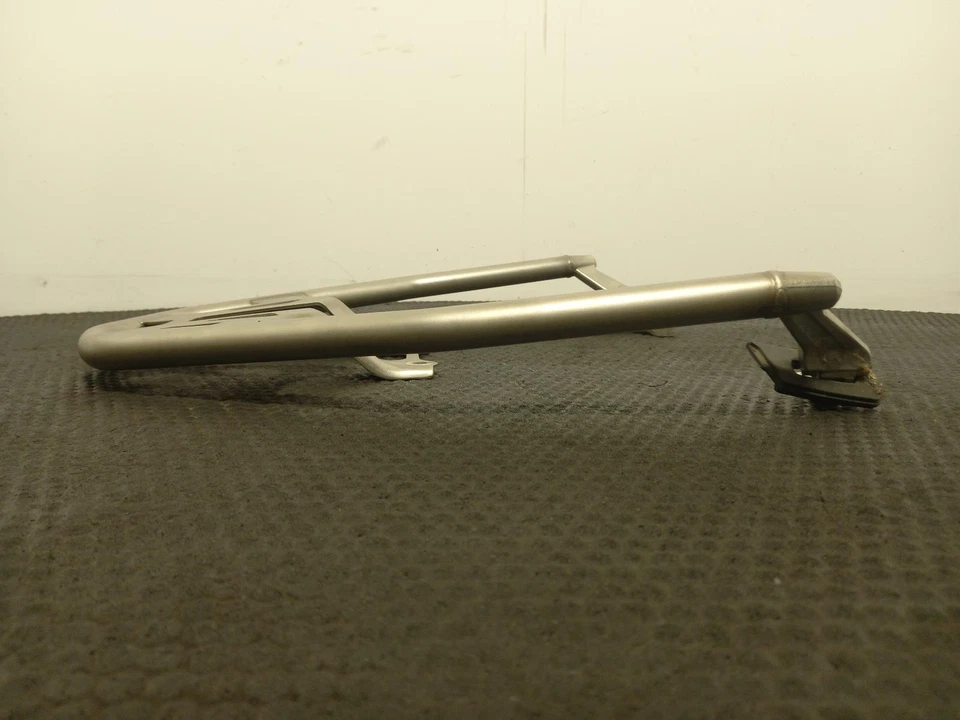 Honda CRF1000L 2018 soportes de alforja 81210MKKD20 Foto 3 de 4